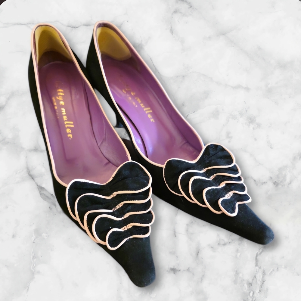 Bettye Muller Black Heels with Ruffle Accent - Picture 3 of 6